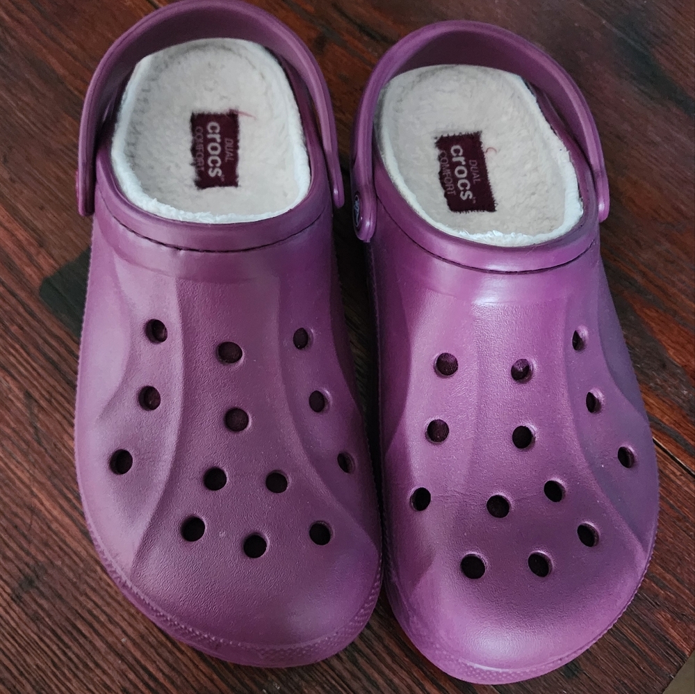 Crocs Unisex Adult Purple Lined Clogs